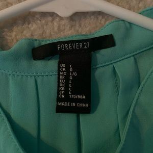 Forever 21 short-sleeved blouse